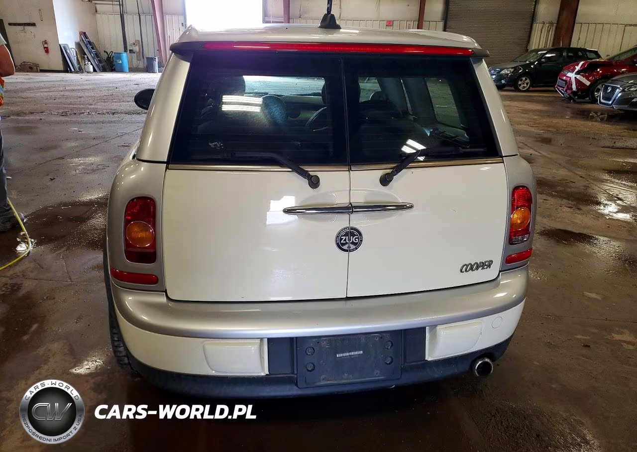 2010 Mini Cooper Clubman VIN:WMWML3C53ATX36798 - 6