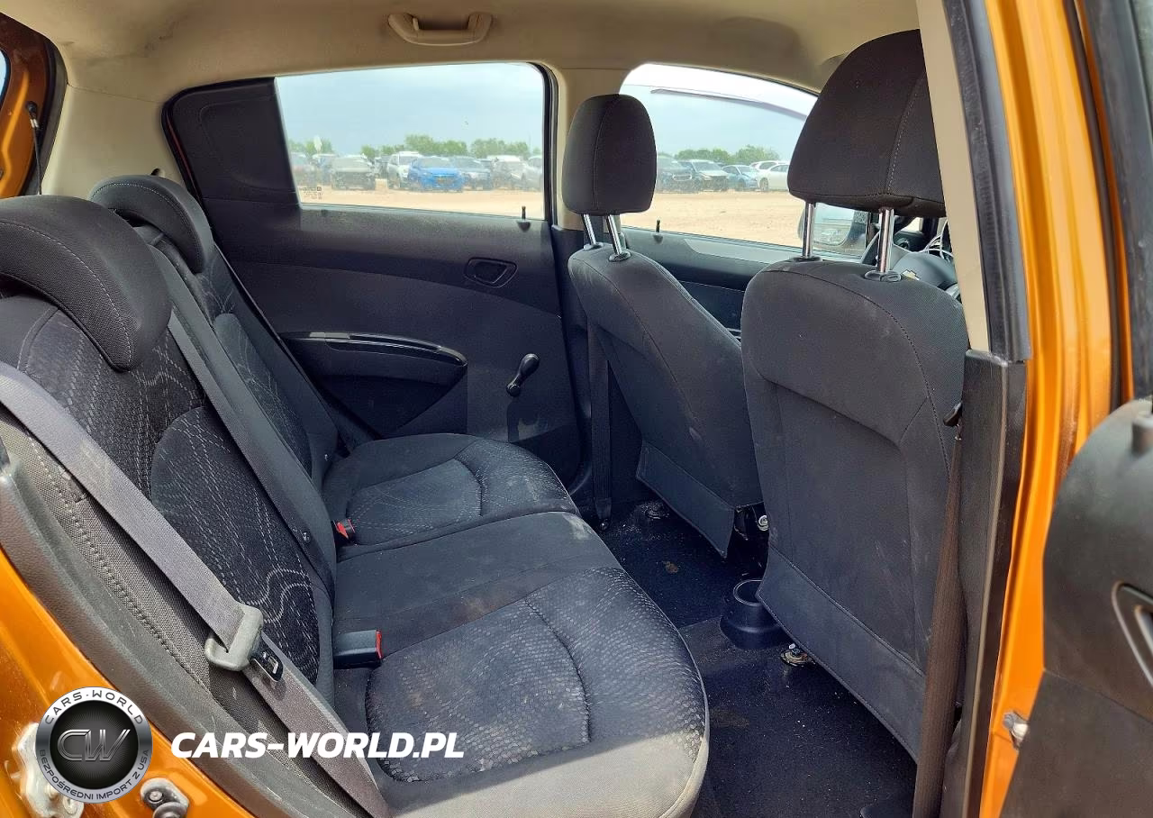 2018 Chevrolet Spark VIN:MA6CB6CD0JT013257 - 10