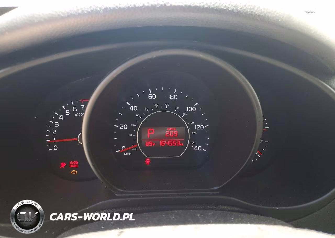 2018 Kia Soul + VIN:KNDJP3A56J7536746 - 9