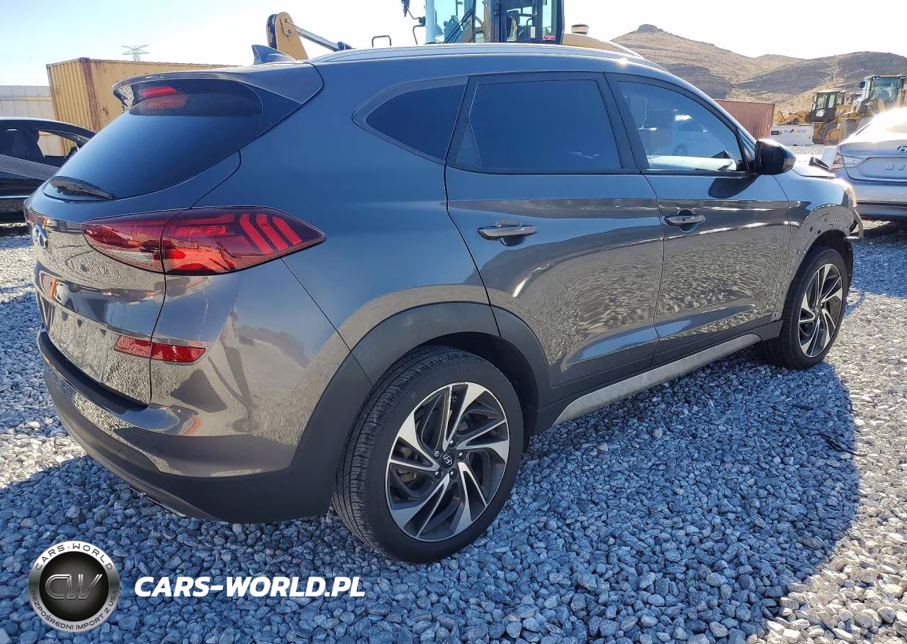 2020 Hyundai Tucson Sport VIN:KM8J33AL2LU175574 - 3
