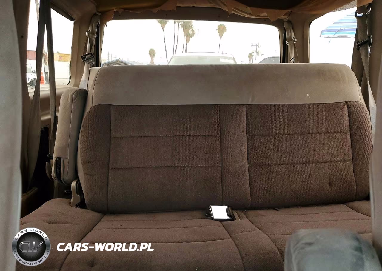 1993 Ford Aerostar VIN:1FMCA11U5PZB09413 - 10