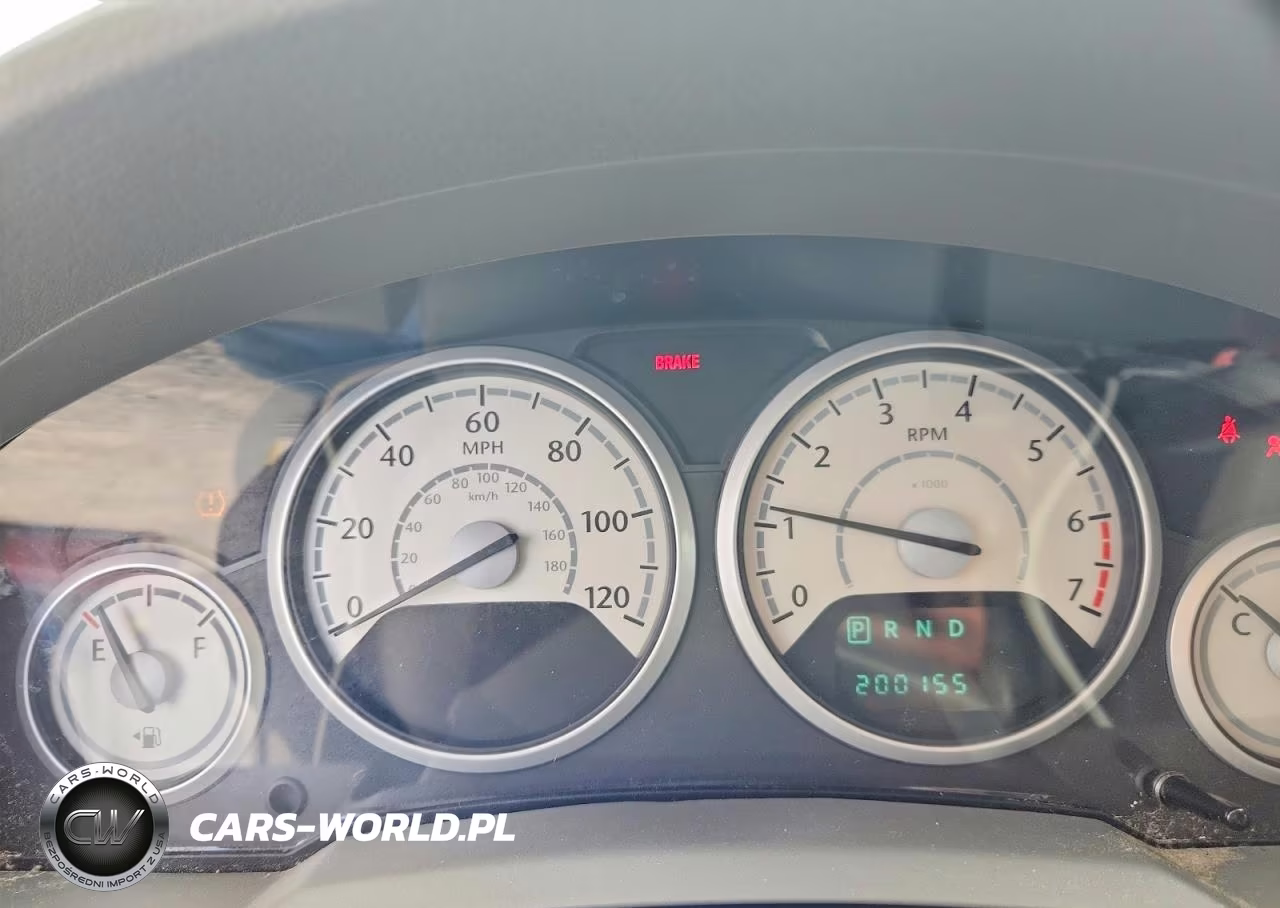 2008 Chrysler Town & Country Lx VIN:2A8HR44H38R683015 - 9
