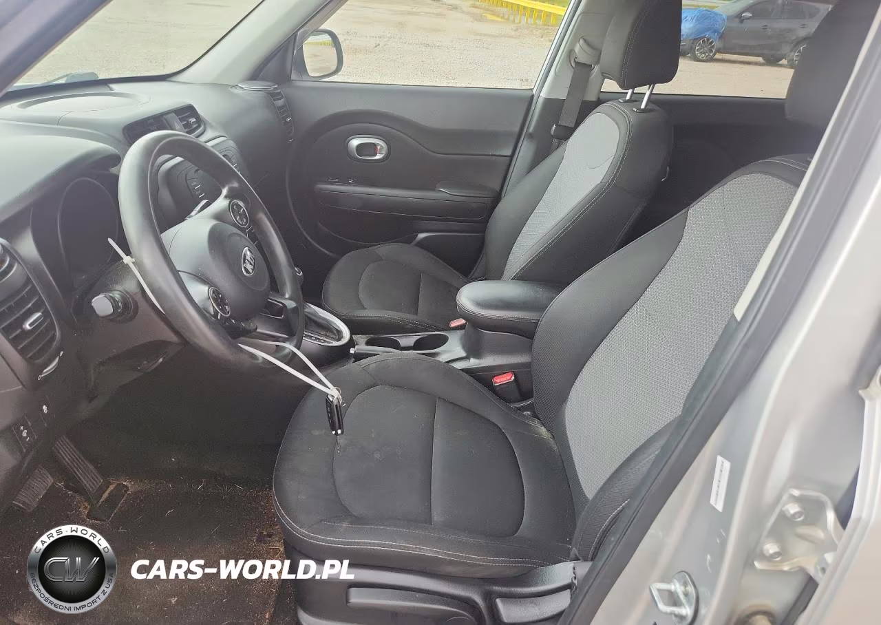 2017 Kia Soul + VIN:KNDJP3A50H7498120 - 7