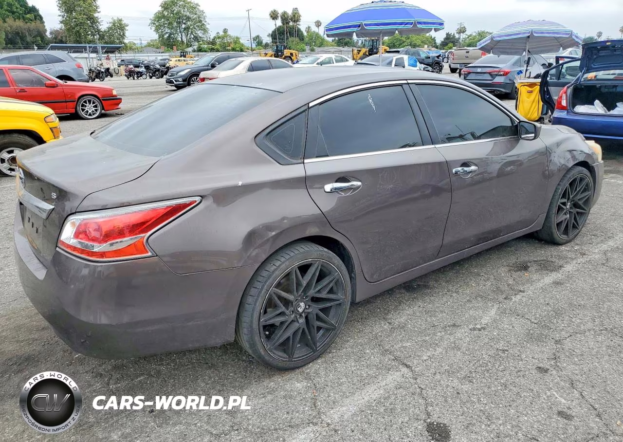 2014 Nissan Altima 2.5 VIN:1N4AL3APXEN224319 - 3