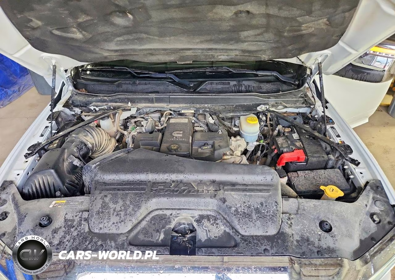 2024 Ram 2500 Laramie VIN:3C6UR5FL4RG282519 - 11