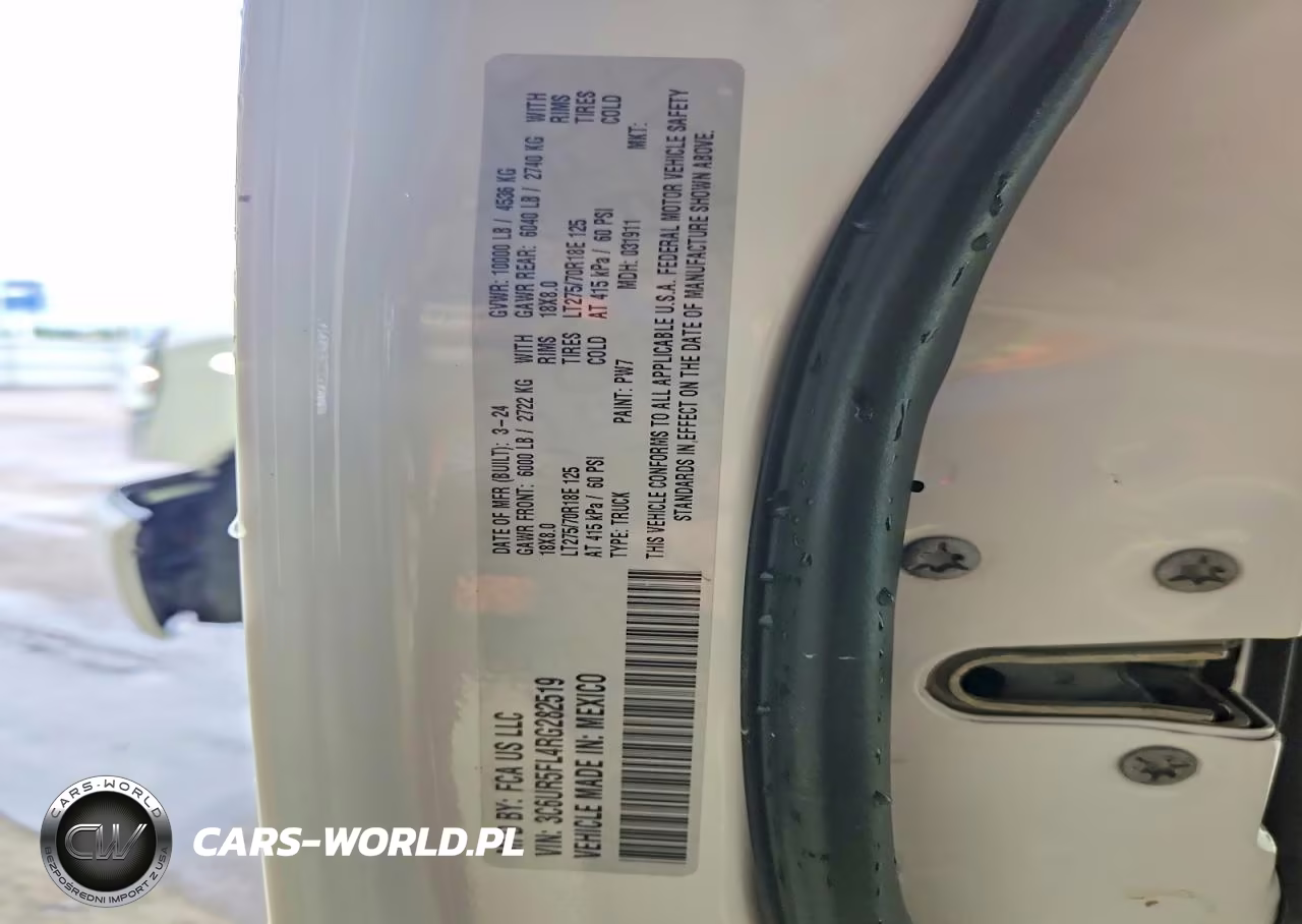 2024 Ram 2500 Laramie VIN:3C6UR5FL4RG282519 - 12