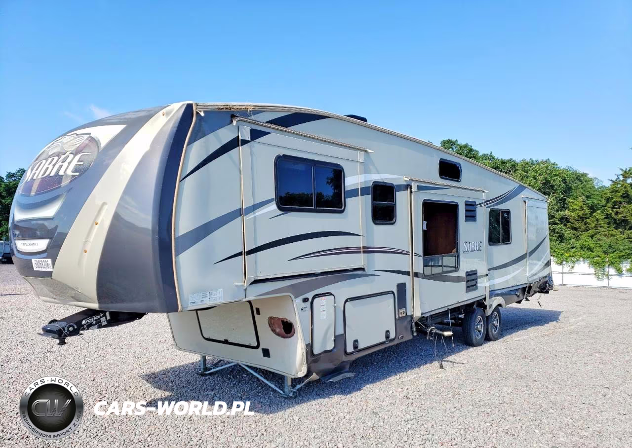2015 Cherokee By Forest R Travel Trailer VIN:4X4FSRM26F3010604 - 2