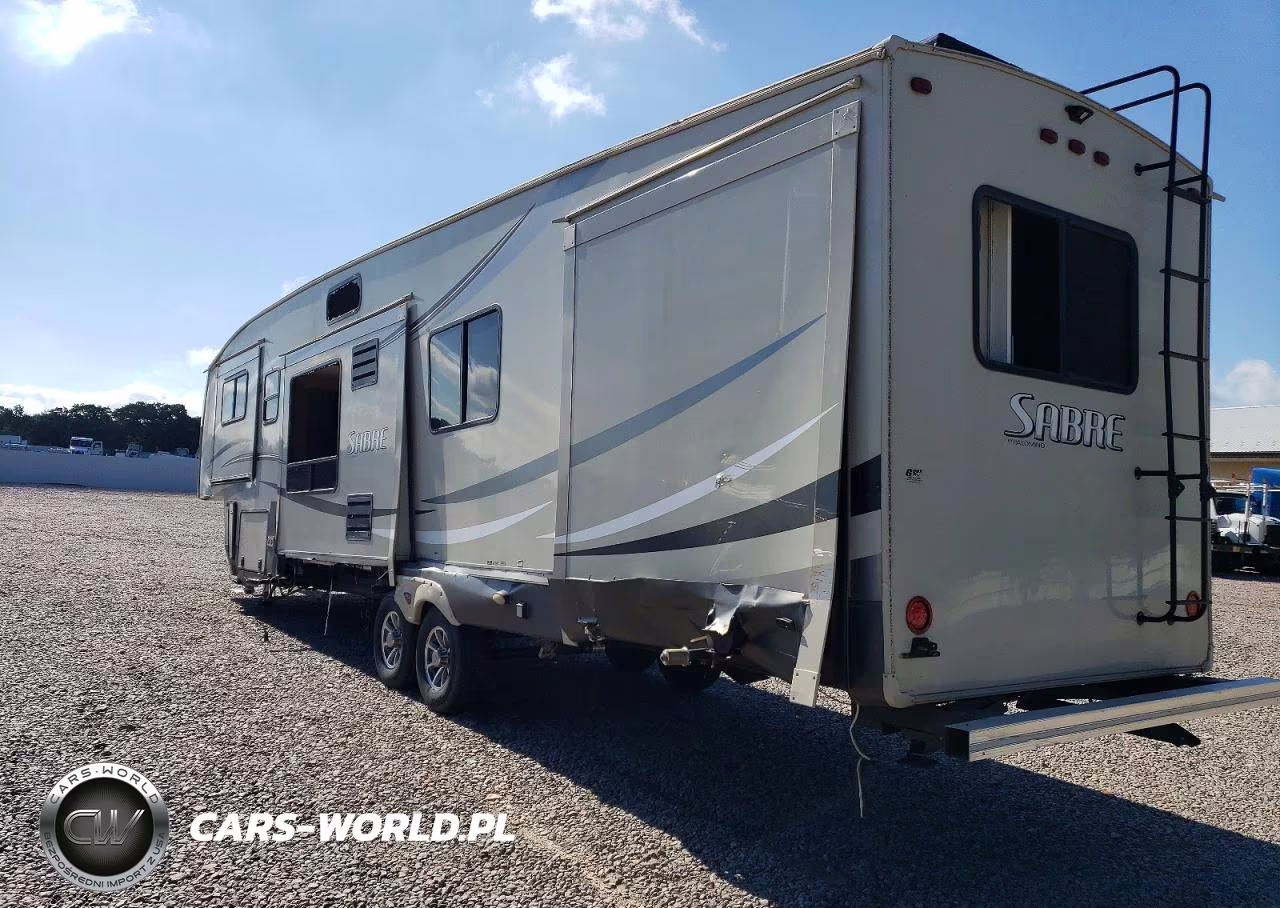 2015 Cherokee By Forest R Travel Trailer VIN:4X4FSRM26F3010604 - 3