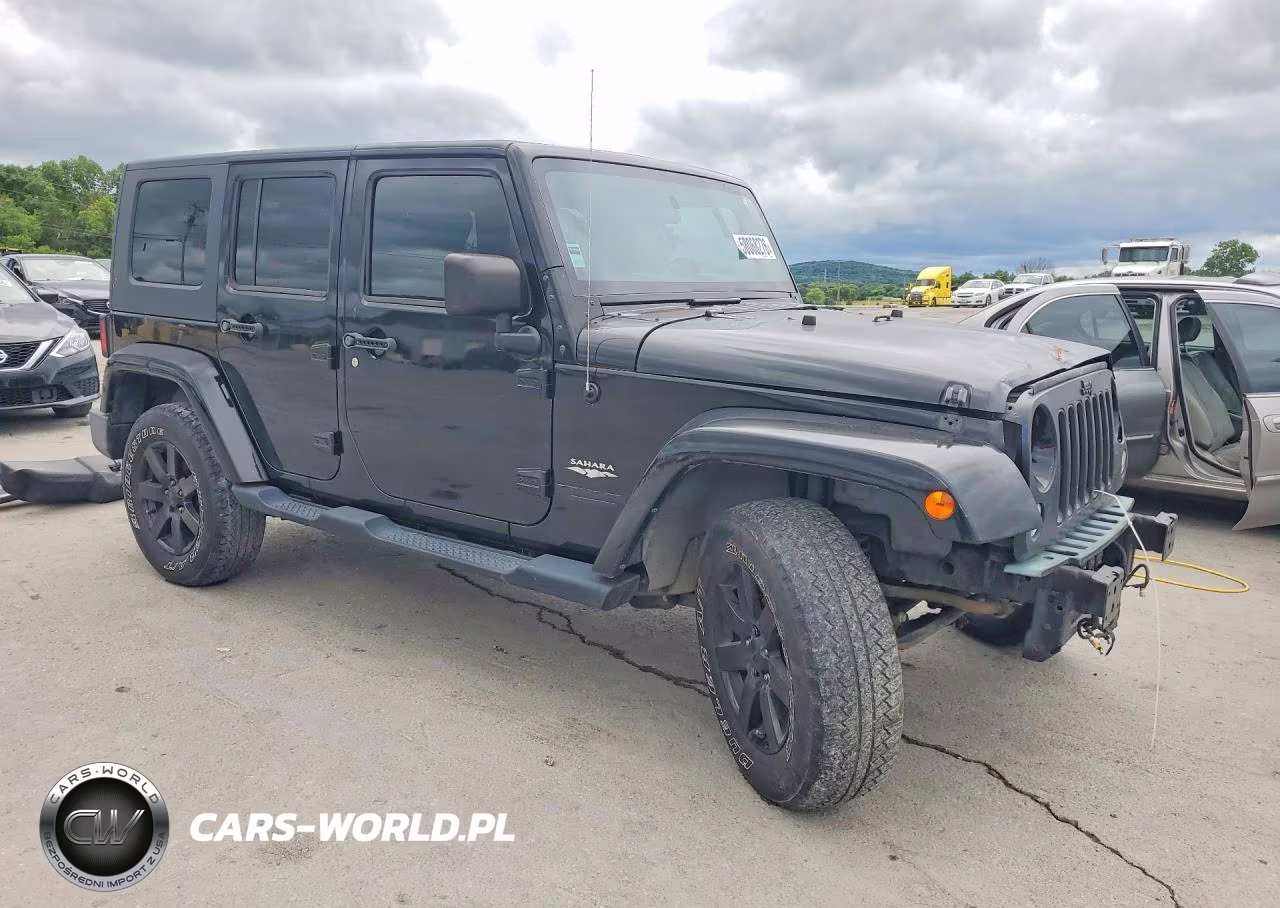 2010 Jeep Wrangler Unlimited Sahara VIN:1J4BA5H13AL123480 - 4