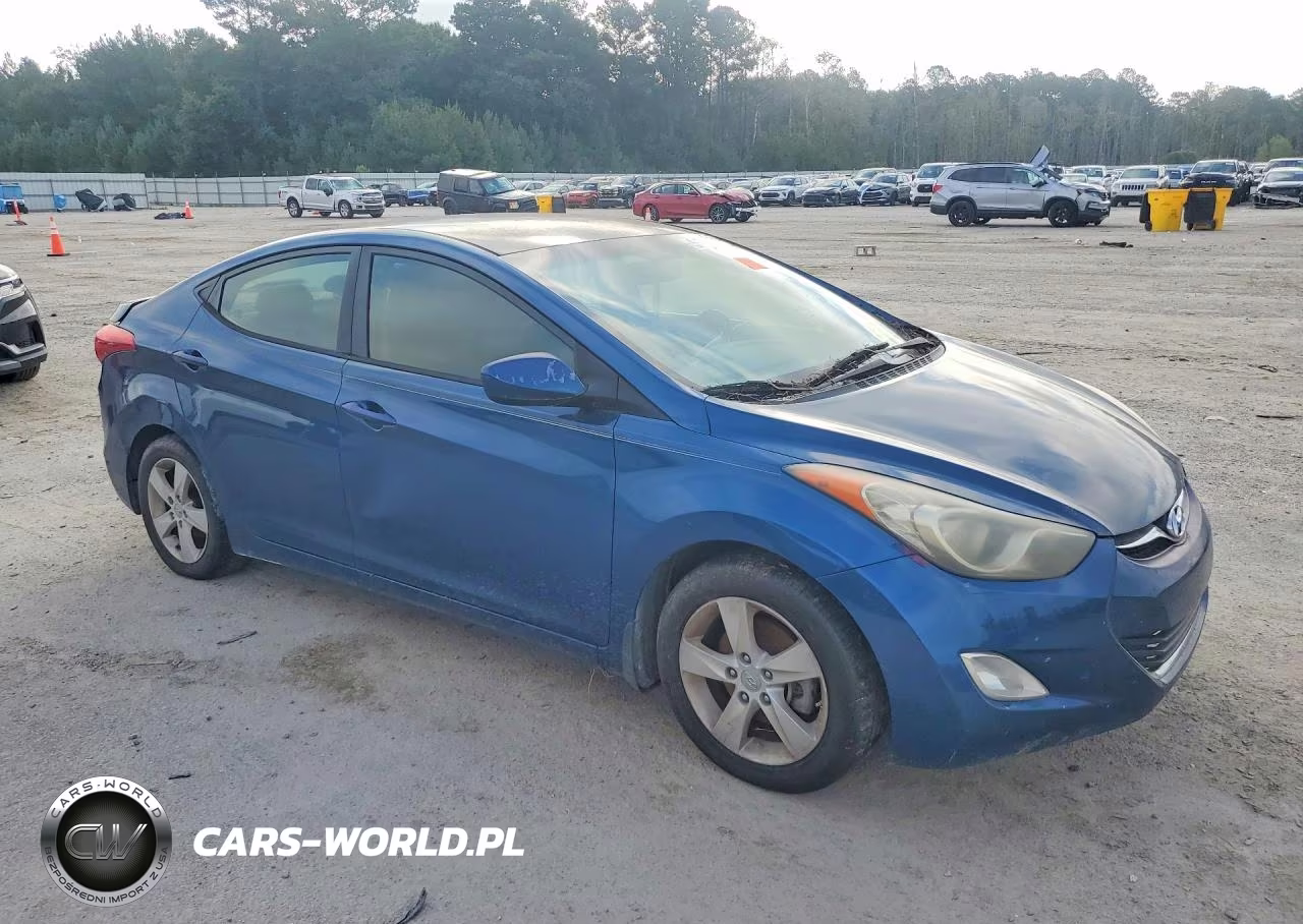 2013 Hyundai Elantra Gls VIN:KMHDH4AE3DU998375 - 4