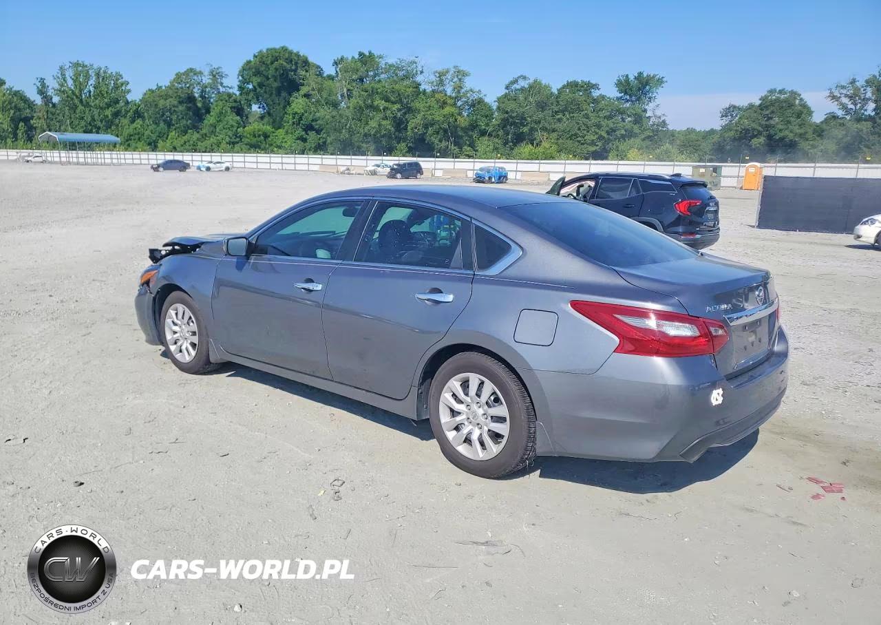 2018 Nissan Altima 2.5 S VIN:1N4AL3AP7JC479192 - 2