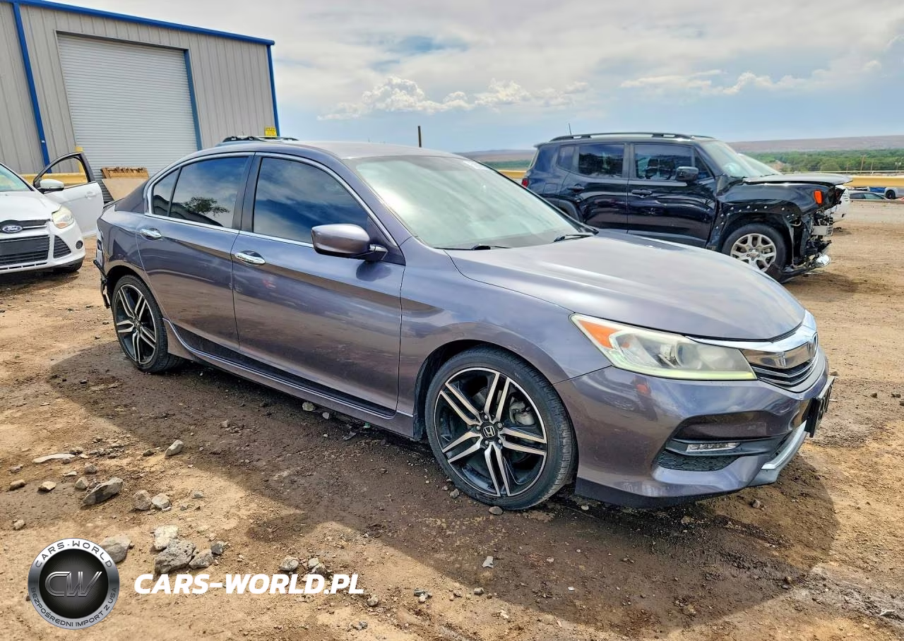 2017 Honda Accord Sport VIN:1HGCR2F59HA054793 - 4
