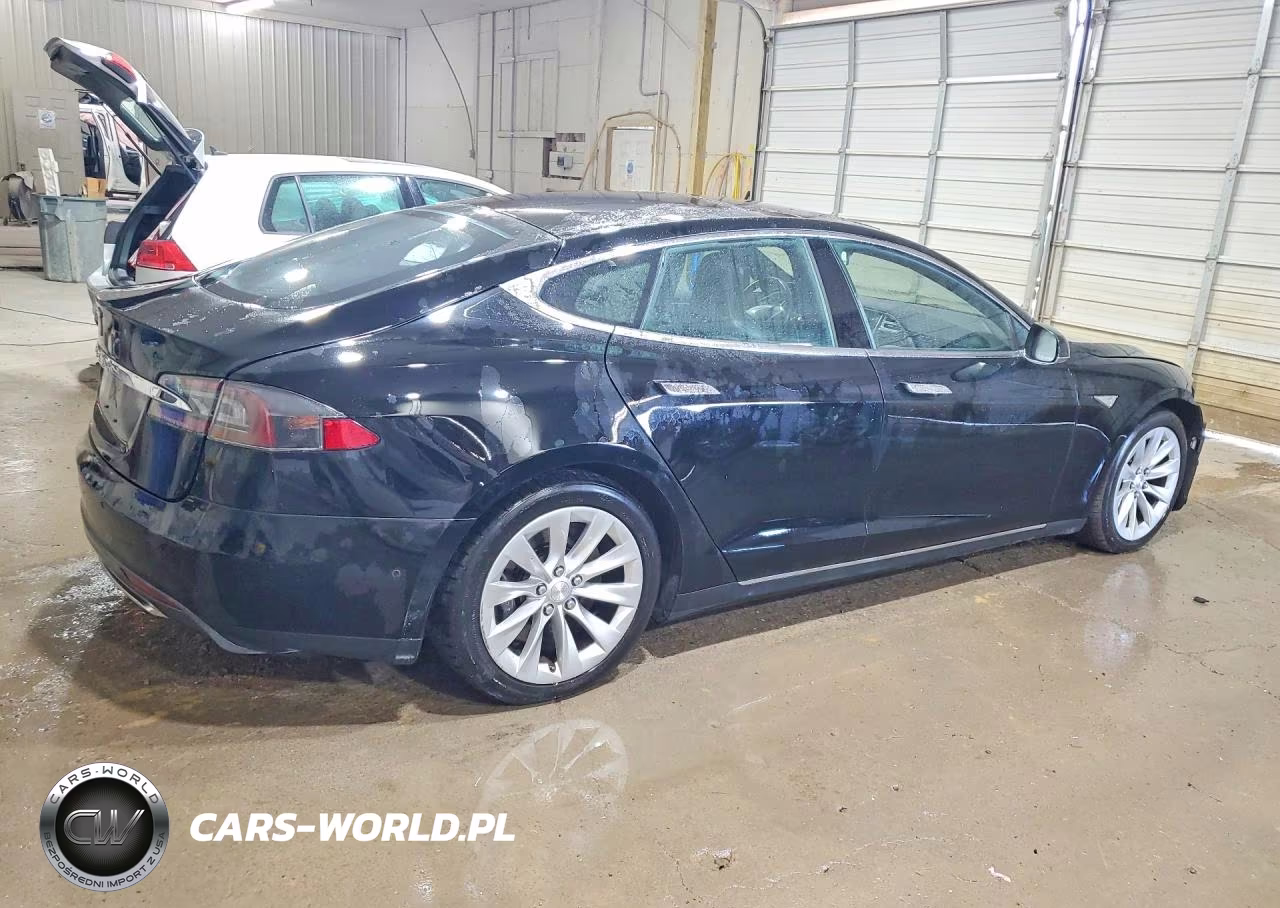 2016 Tesla Model S VIN:5YJSA1E28GF134871 - 3