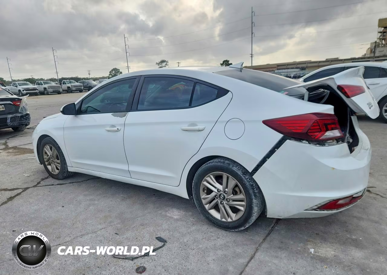 2019 Hyundai Elantra Sel VIN:5NPD84LF1KH419496 - 2