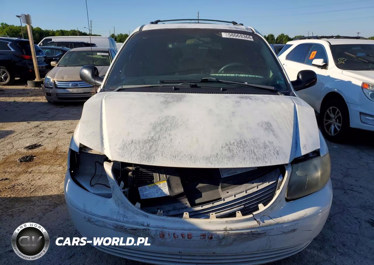 2002 Chrysler Town & Country Lx VIN:2C4GP44312R624310 - 5