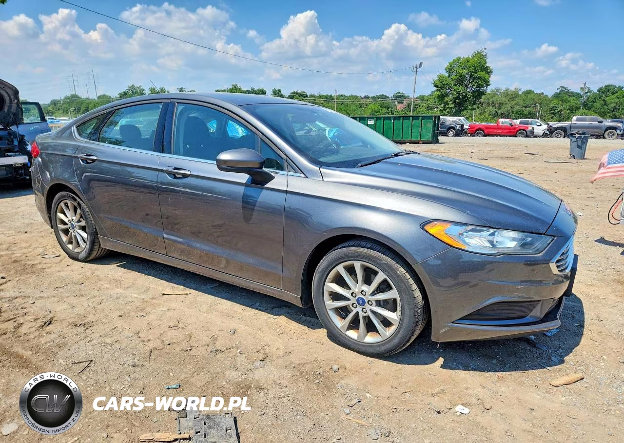 2017 Ford Fusion Se VIN:3FA6P0HD4HR189301 - 4