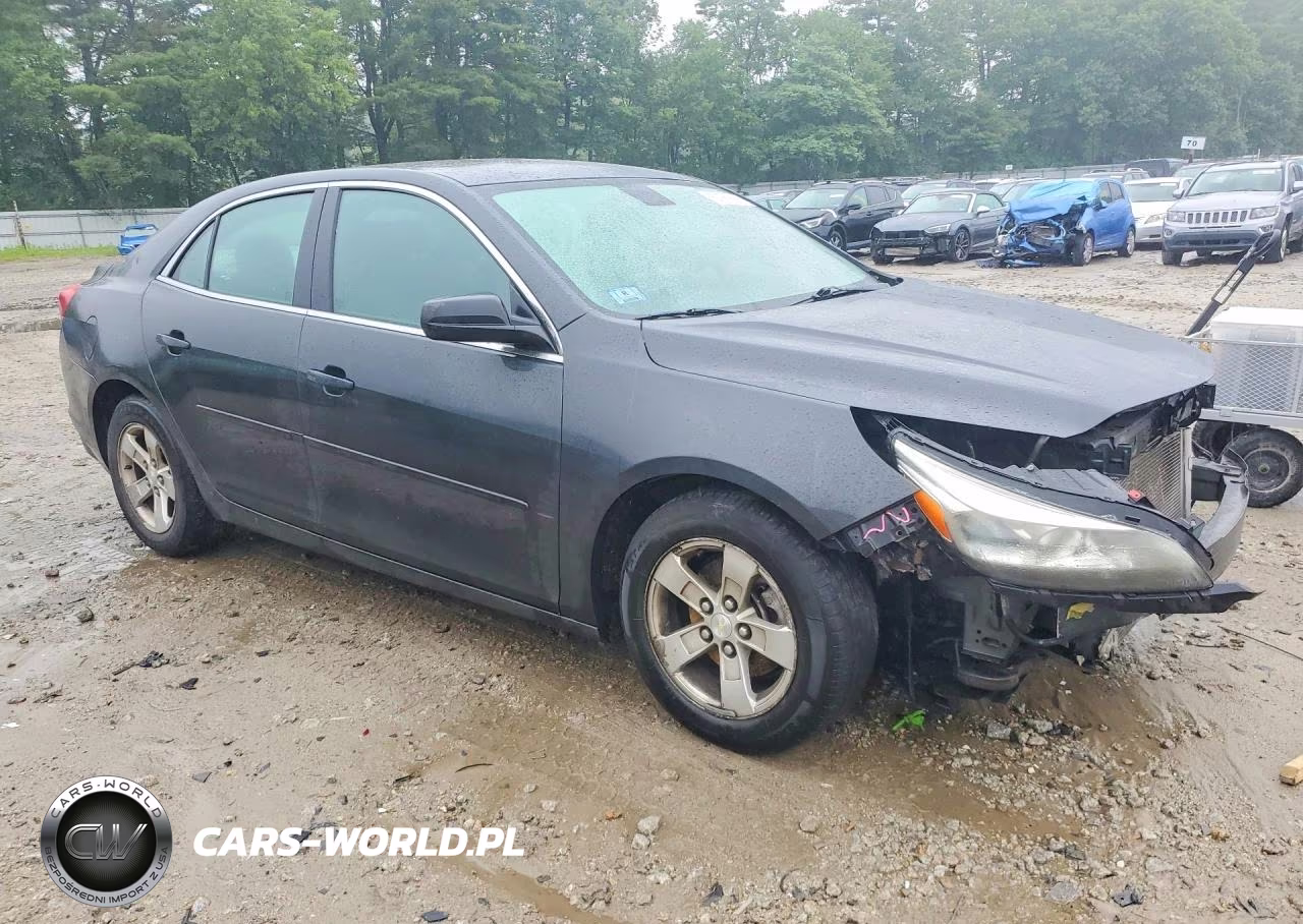 2014 Chevrolet Malibu Ls VIN:1G11B5SLXEF140685 - 4