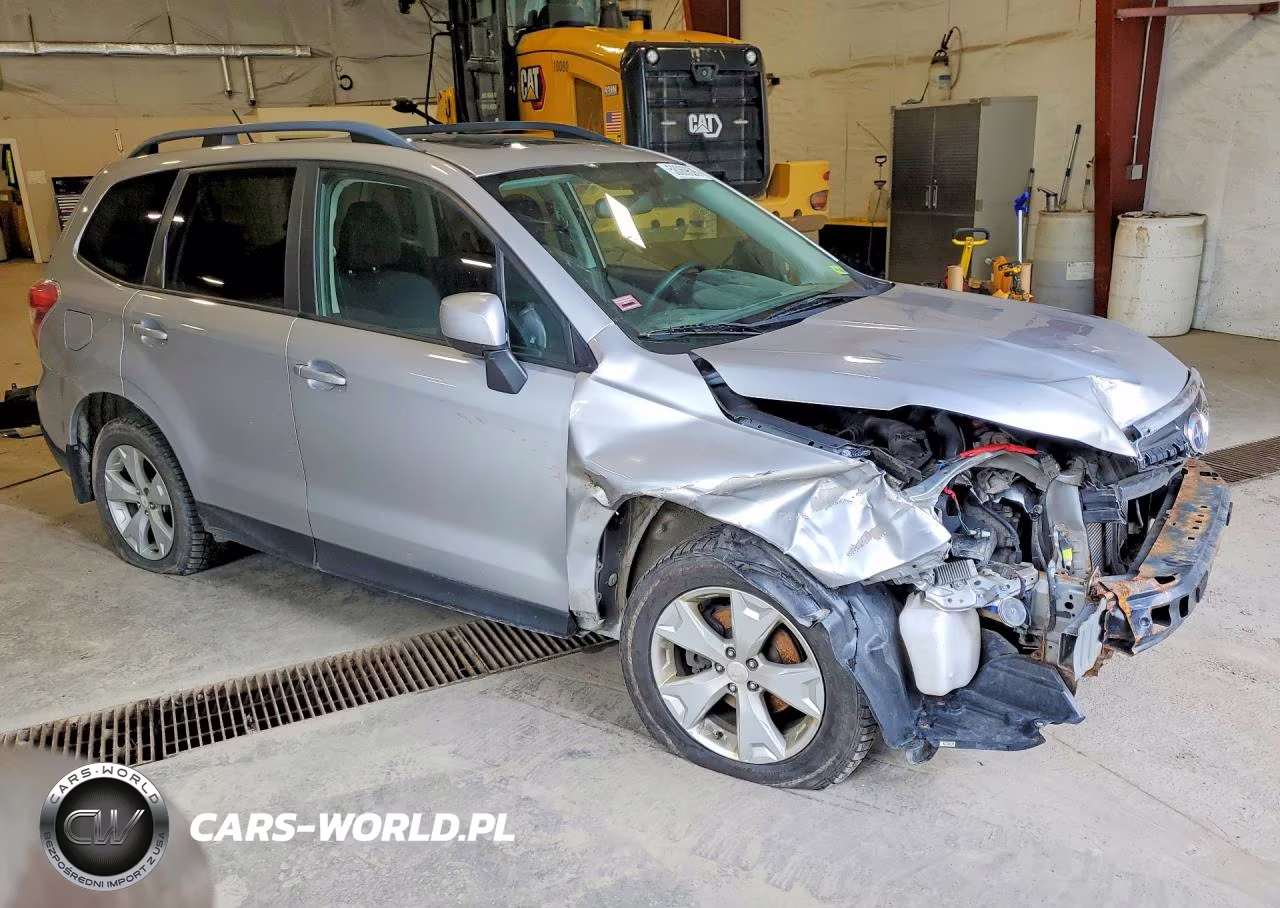 2015 Subaru Forester 2.5I Premium VIN:JF2SJADC3FG530240 - 4