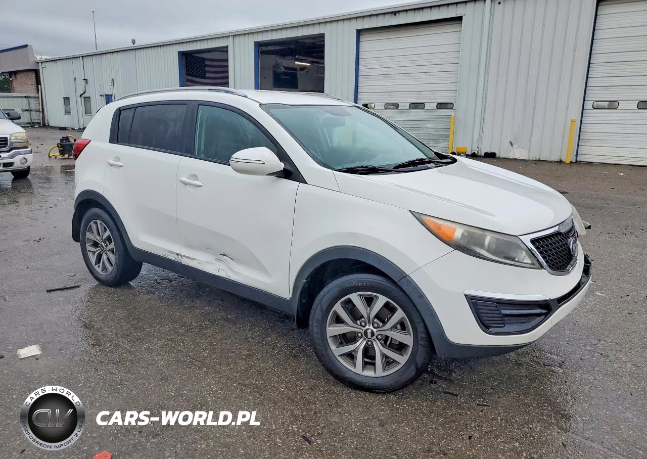 2014 Kia Sportage Lx VIN:KNDPB3AC4E7600263 - 4