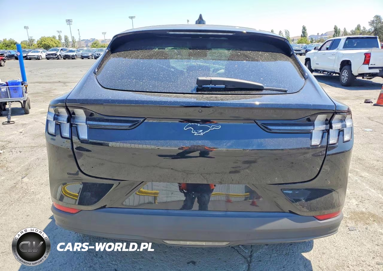 2022 Ford Mustang Mach-E Select VIN:3FMTK1RM2NMA44472 - 6