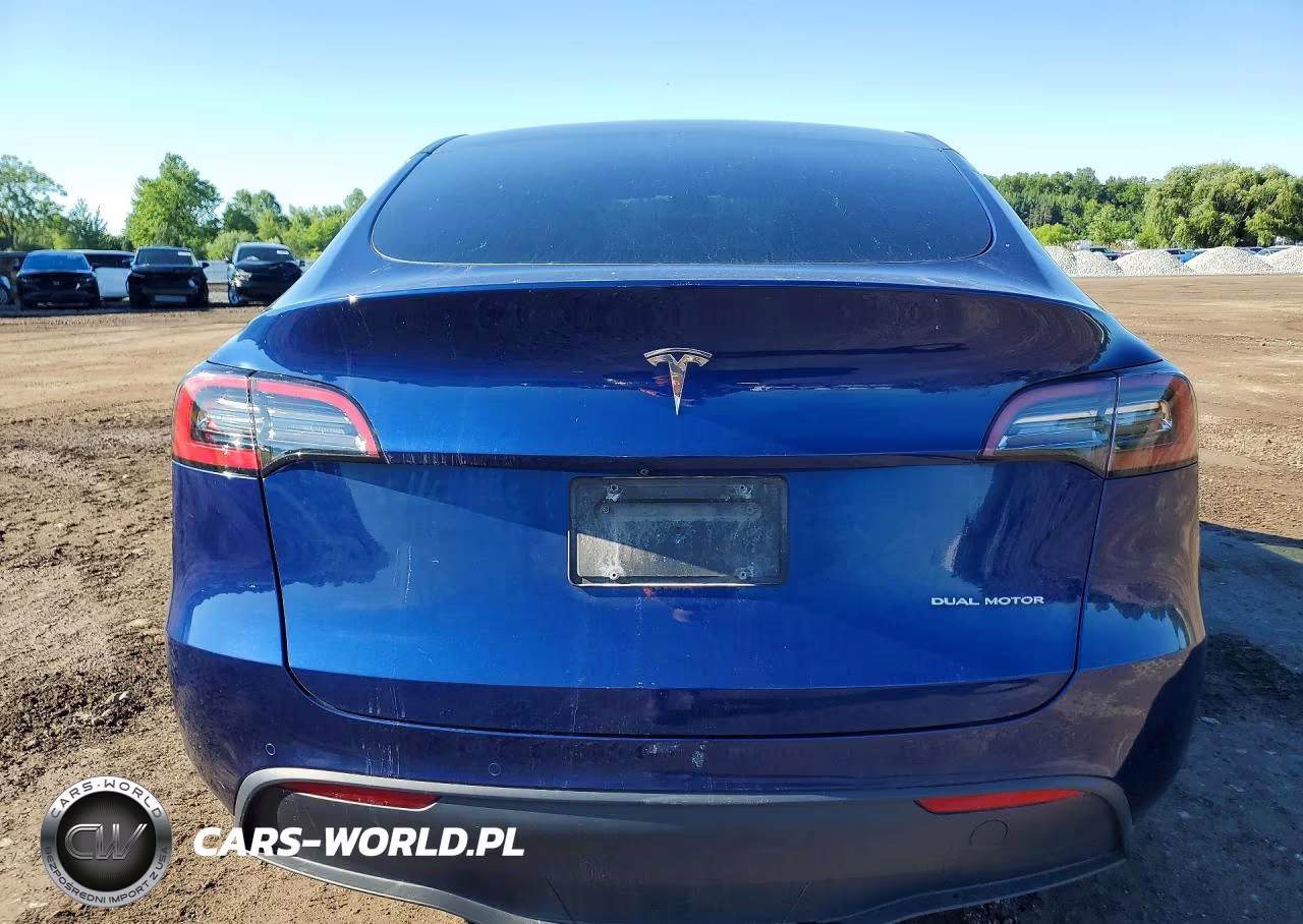 2021 Tesla Model Y VIN:5YJYGAEE0MF236616 - 6