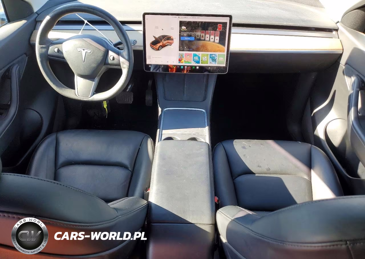2021 Tesla Model Y VIN:5YJYGAEE0MF236616 - 8