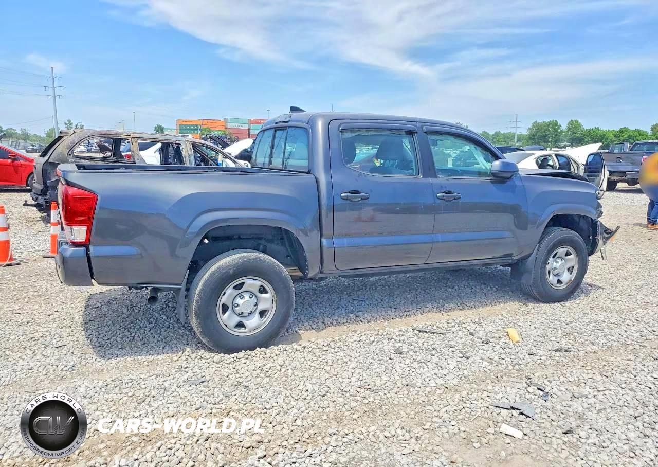 2017 Toyota Tacoma Sr V6 VIN:3TMCZ5AN4HM075514 - 3