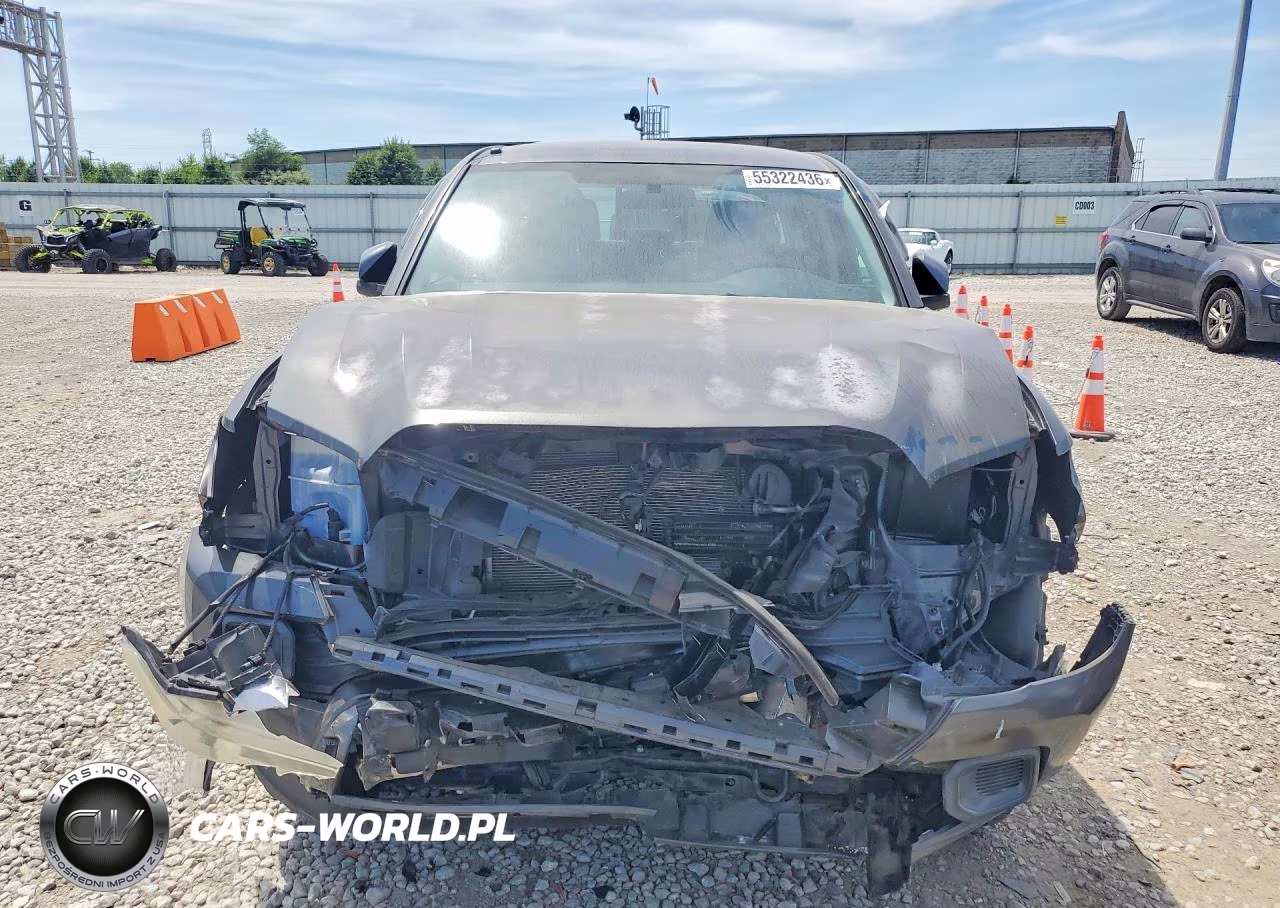2017 Toyota Tacoma Sr V6 VIN:3TMCZ5AN4HM075514 - 5