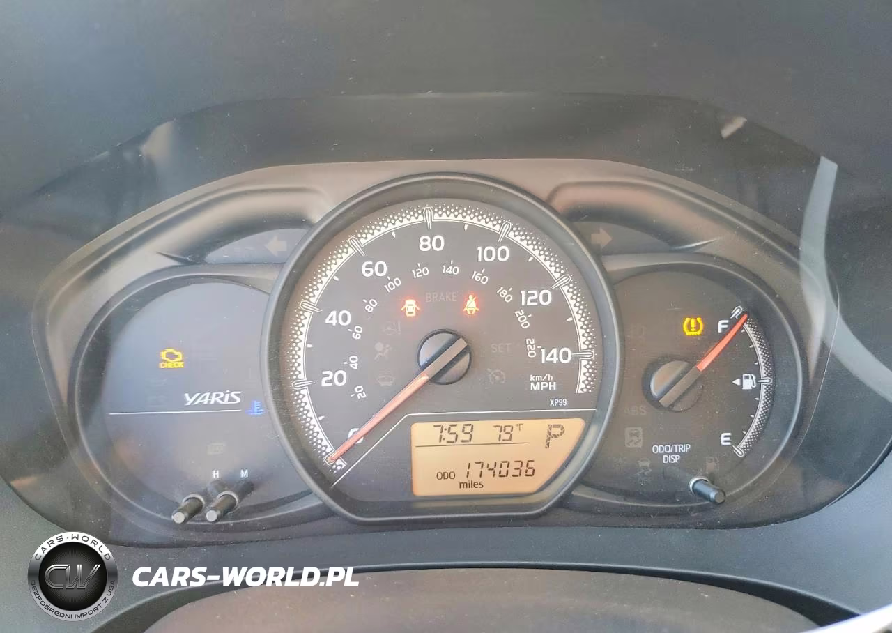2015 Toyota Yaris 5-Door L VIN:VNKKTUD33FA046539 - 9