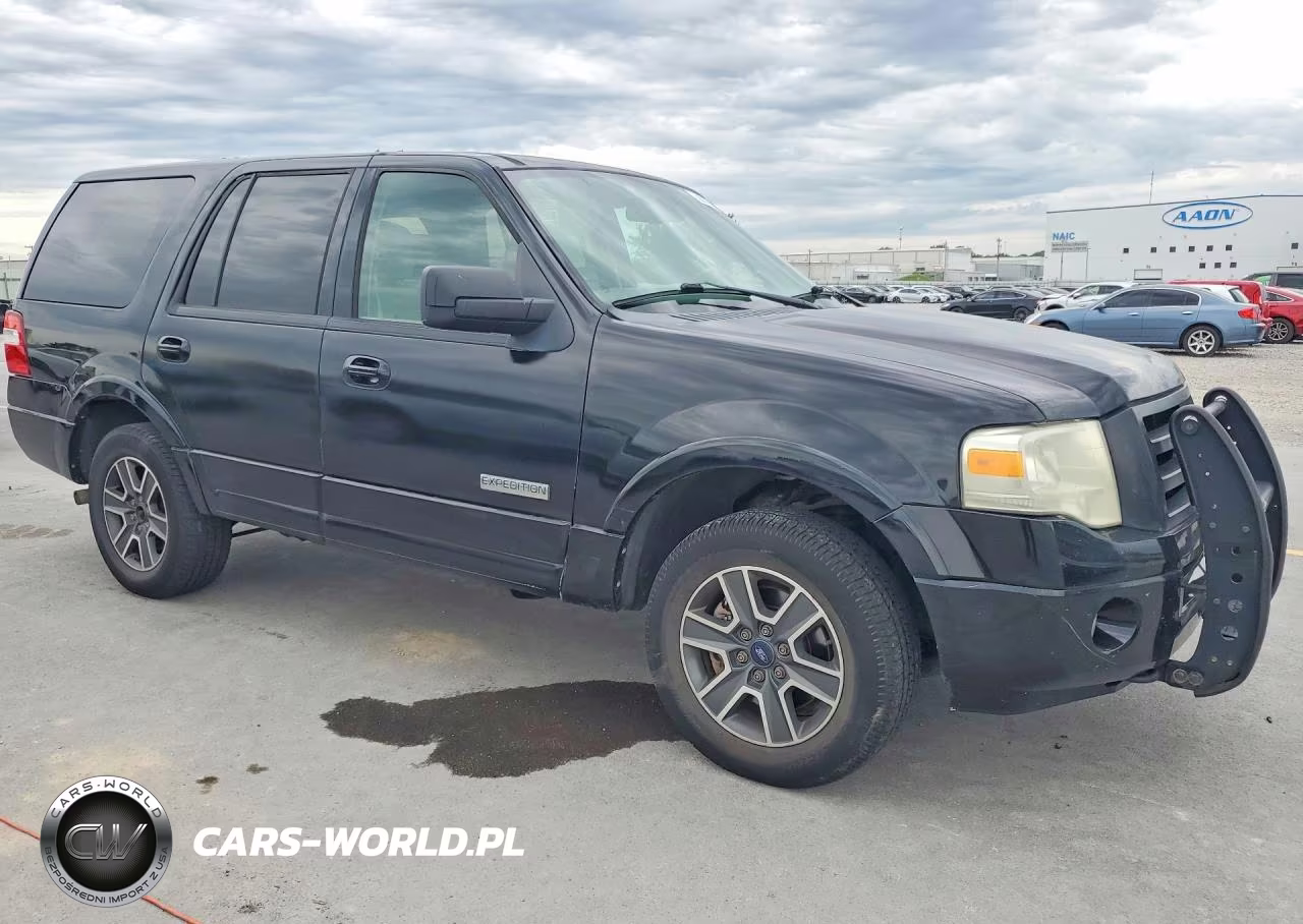 2008 Ford Expedition Xlt VIN:1FMFU16578LA71192 - 4