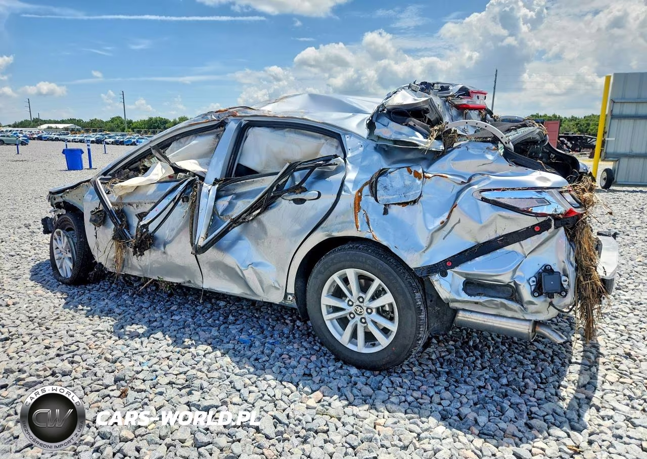 2026 Toyota Camry Le VIN:4T1DAACKXTU667782 - 2