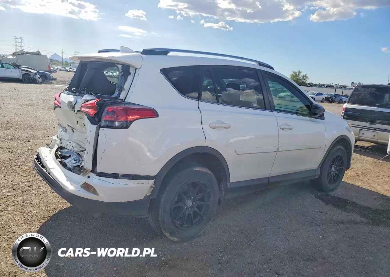 2018 Toyota Rav4 Le VIN:JTMZFREV3JJ729121 - 3