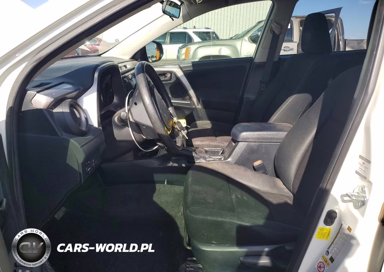 2018 Toyota Rav4 Le VIN:JTMZFREV3JJ729121 - 7