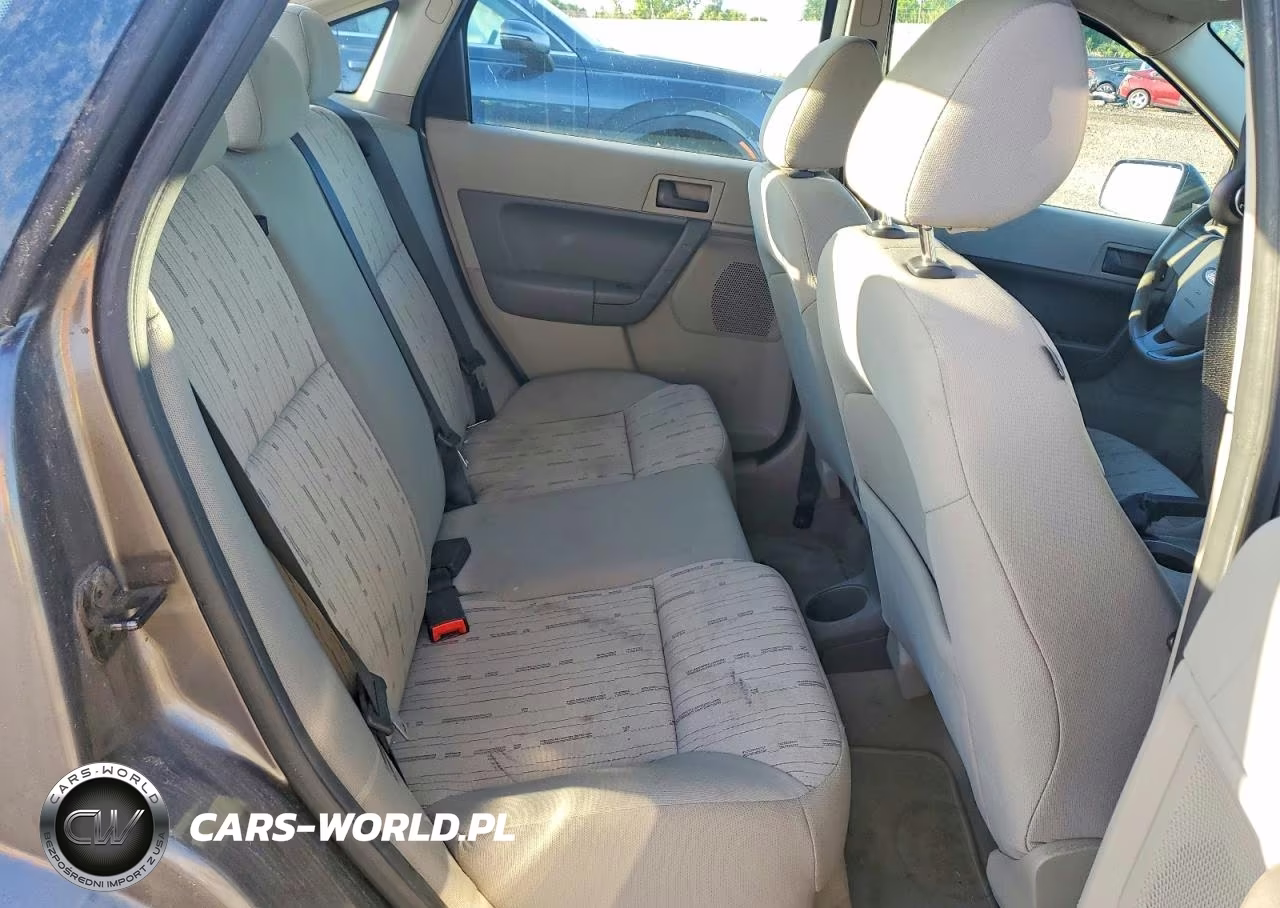 2010 Ford Focus Se VIN:1FAHP3FN8AW289412 - 10
