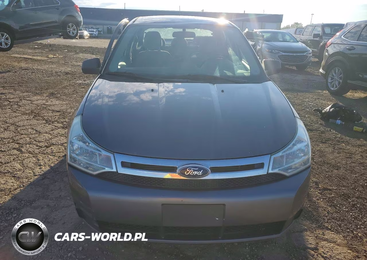 2010 Ford Focus Se VIN:1FAHP3FN8AW289412 - 5