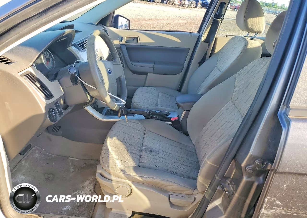 2010 Ford Focus Se VIN:1FAHP3FN8AW289412 - 7