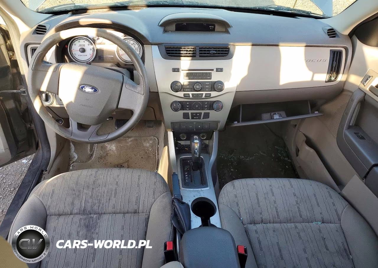 2010 Ford Focus Se VIN:1FAHP3FN8AW289412 - 8