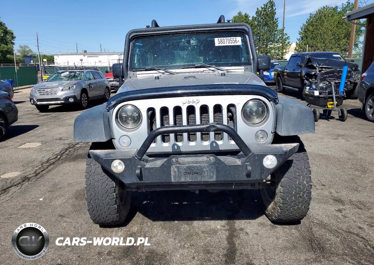 2014 Jeep Wrangler Unlimited Rubicon VIN:1C4BJWFG4EL166833 - 5