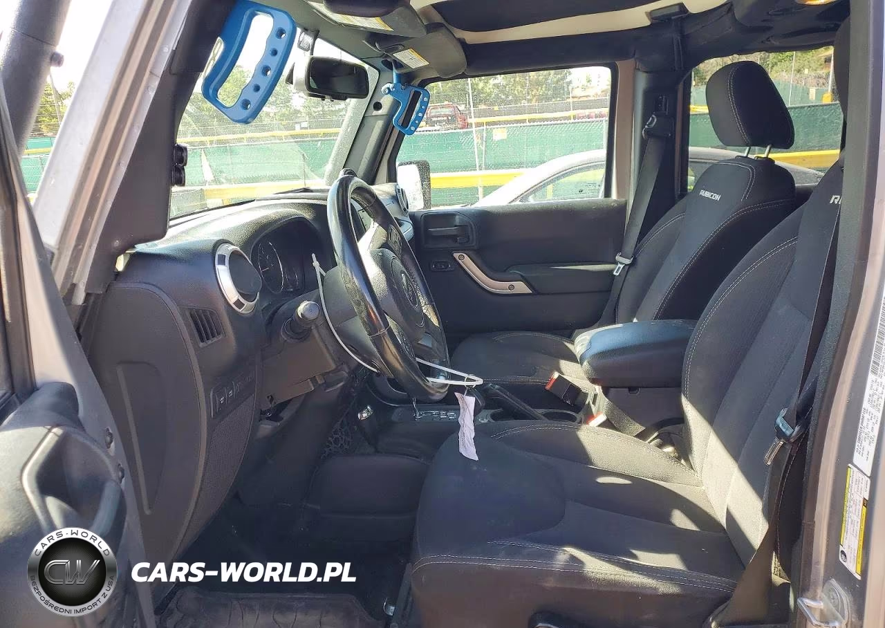 2014 Jeep Wrangler Unlimited Rubicon VIN:1C4BJWFG4EL166833 - 7
