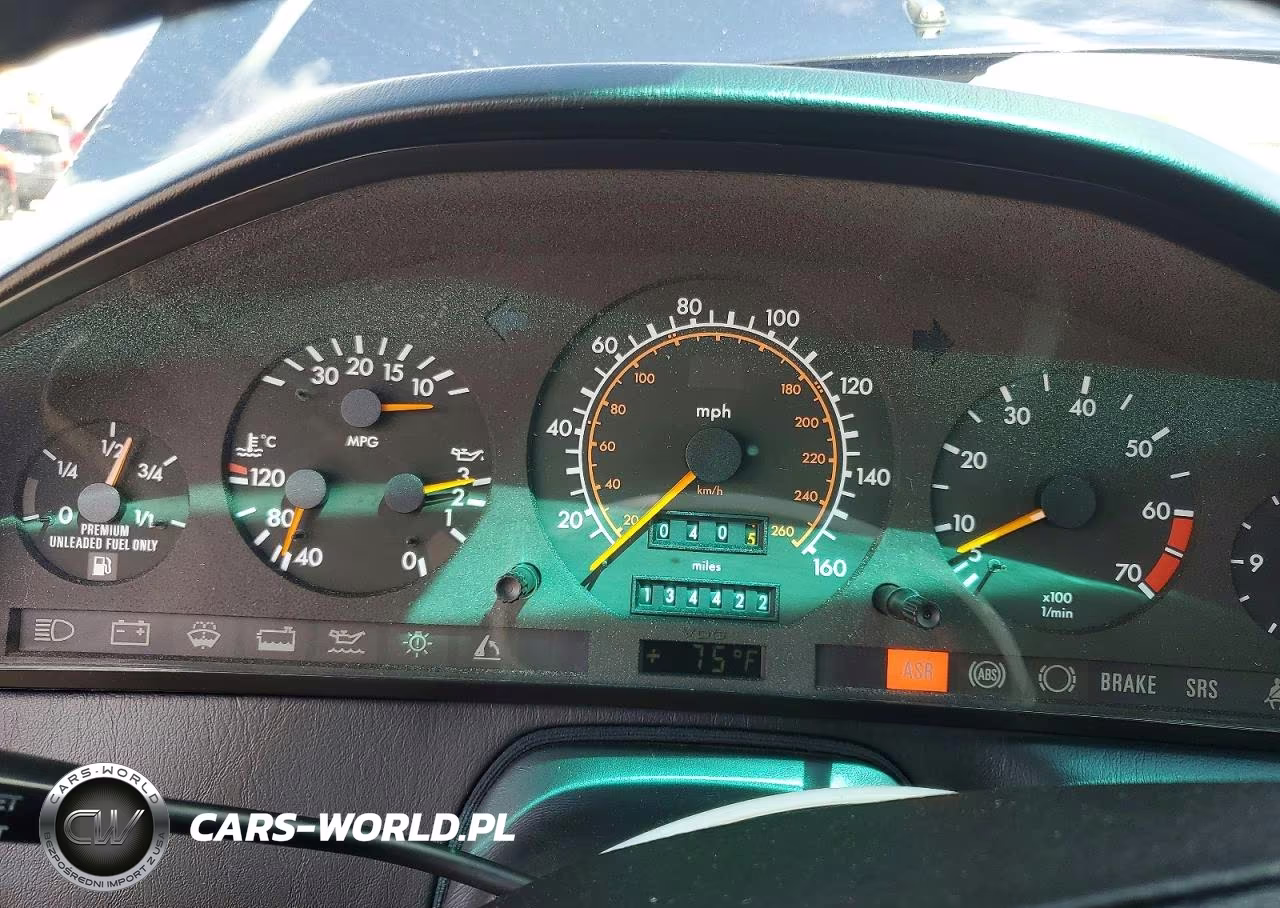 1993 Mercedes-Benz 500 Sl VIN:WDBFA67E9PF084871 - 9