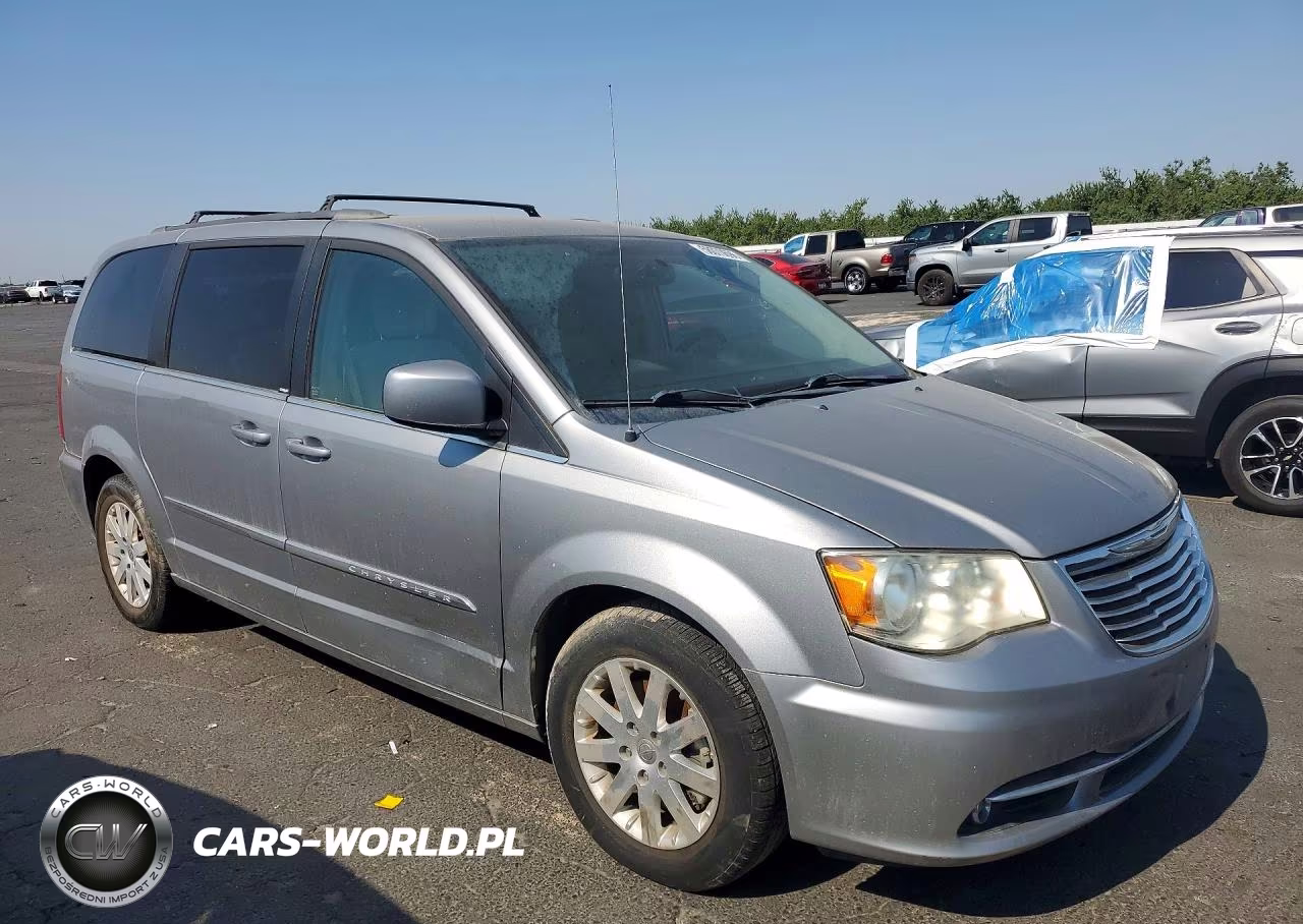 2013 Chrysler Town & Country Touring VIN:2C4RC1BG0DR713734 - 4