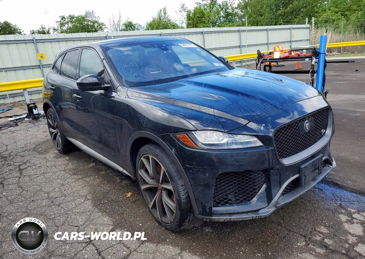2020 Jaguar F-Pace Svr P550 Awd Automatic VIN:SADCZ2EEXLA617377 - 4