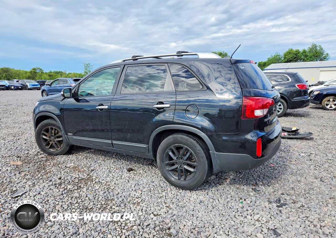 2015 Kia Sorento Lx VIN:5XYKTDA69FG582936 - 2