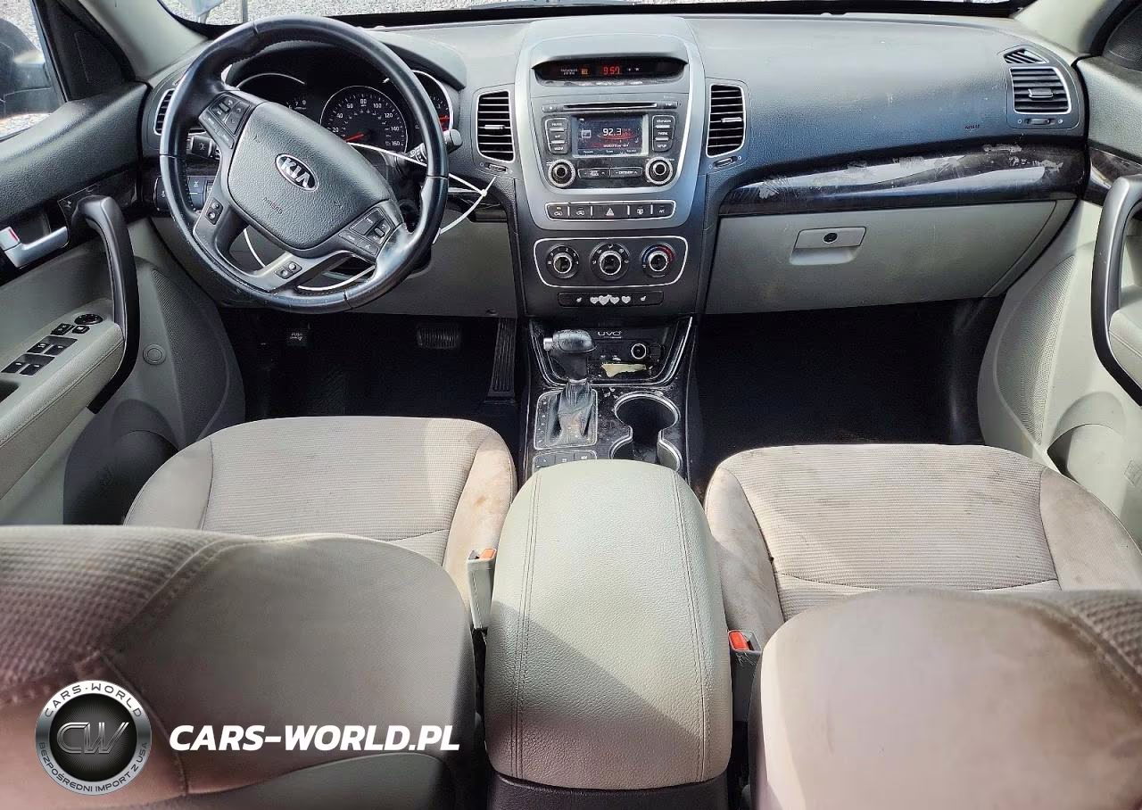 2015 Kia Sorento Lx VIN:5XYKTDA69FG582936 - 8