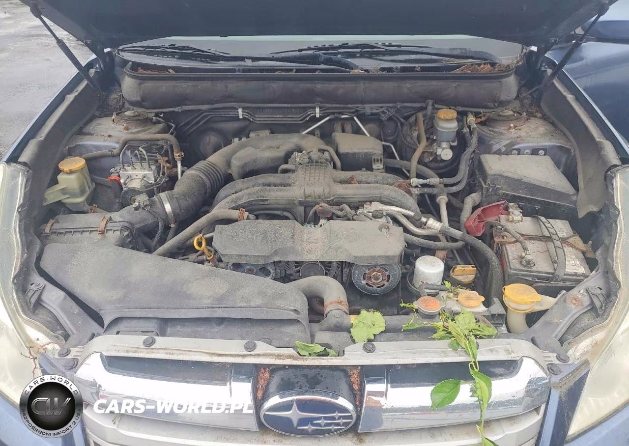 2013 Subaru Outback 2.5I Premium VIN:4S4BRBCC2D3281928 - 12