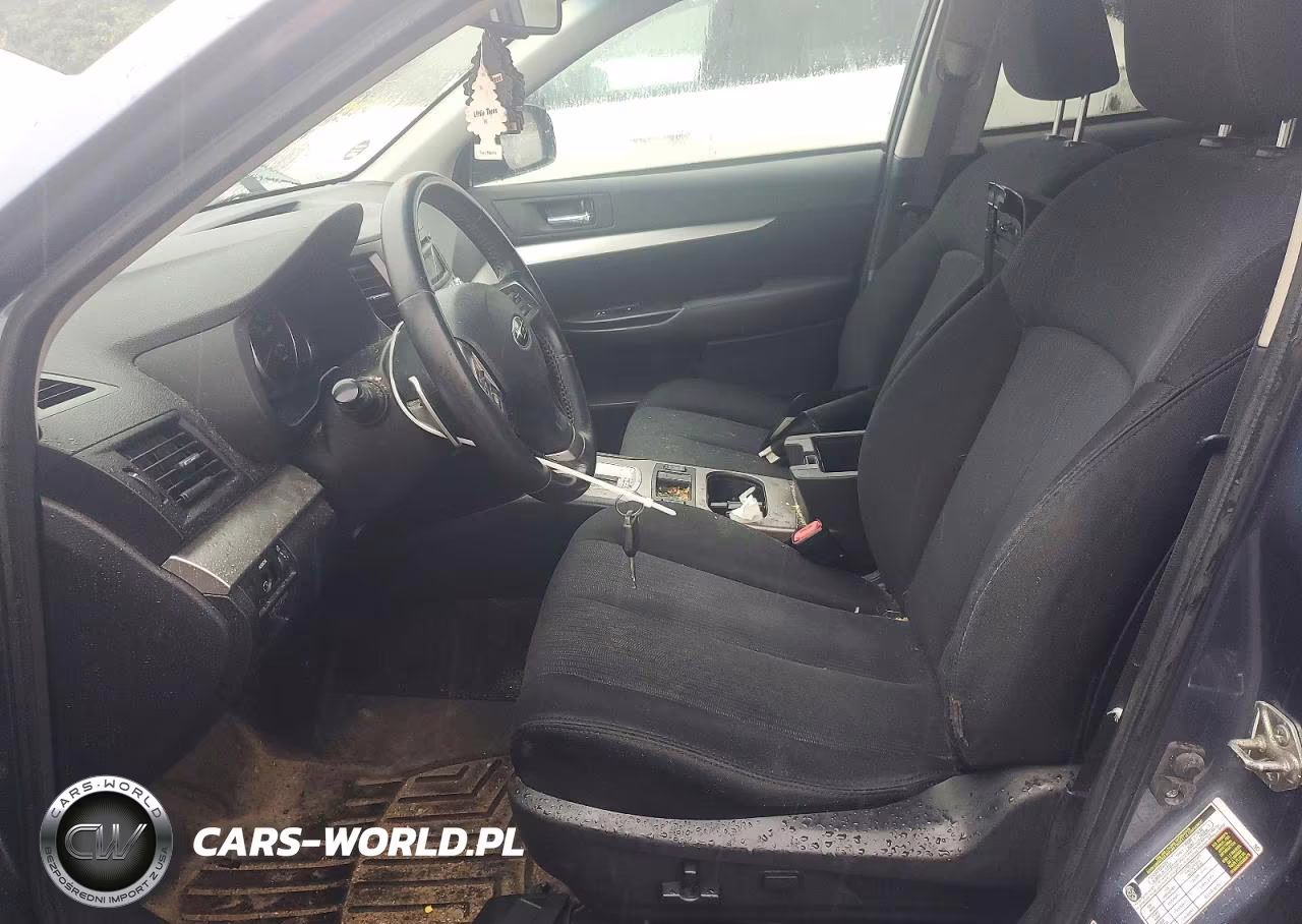 2013 Subaru Outback 2.5I Premium VIN:4S4BRBCC2D3281928 - 7