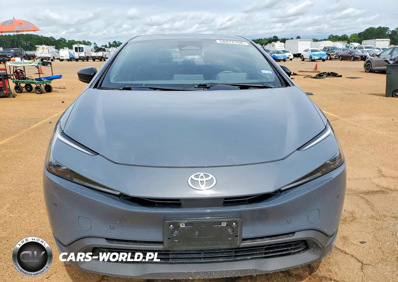 2023 Toyota Prius Le VIN:JTDACAAU6P3007305 - 5