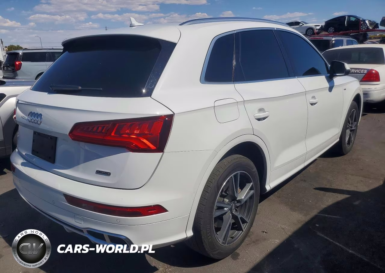 2020 Audi Q5 E Premium VIN:WA1G2AFY7L2050571 - 3