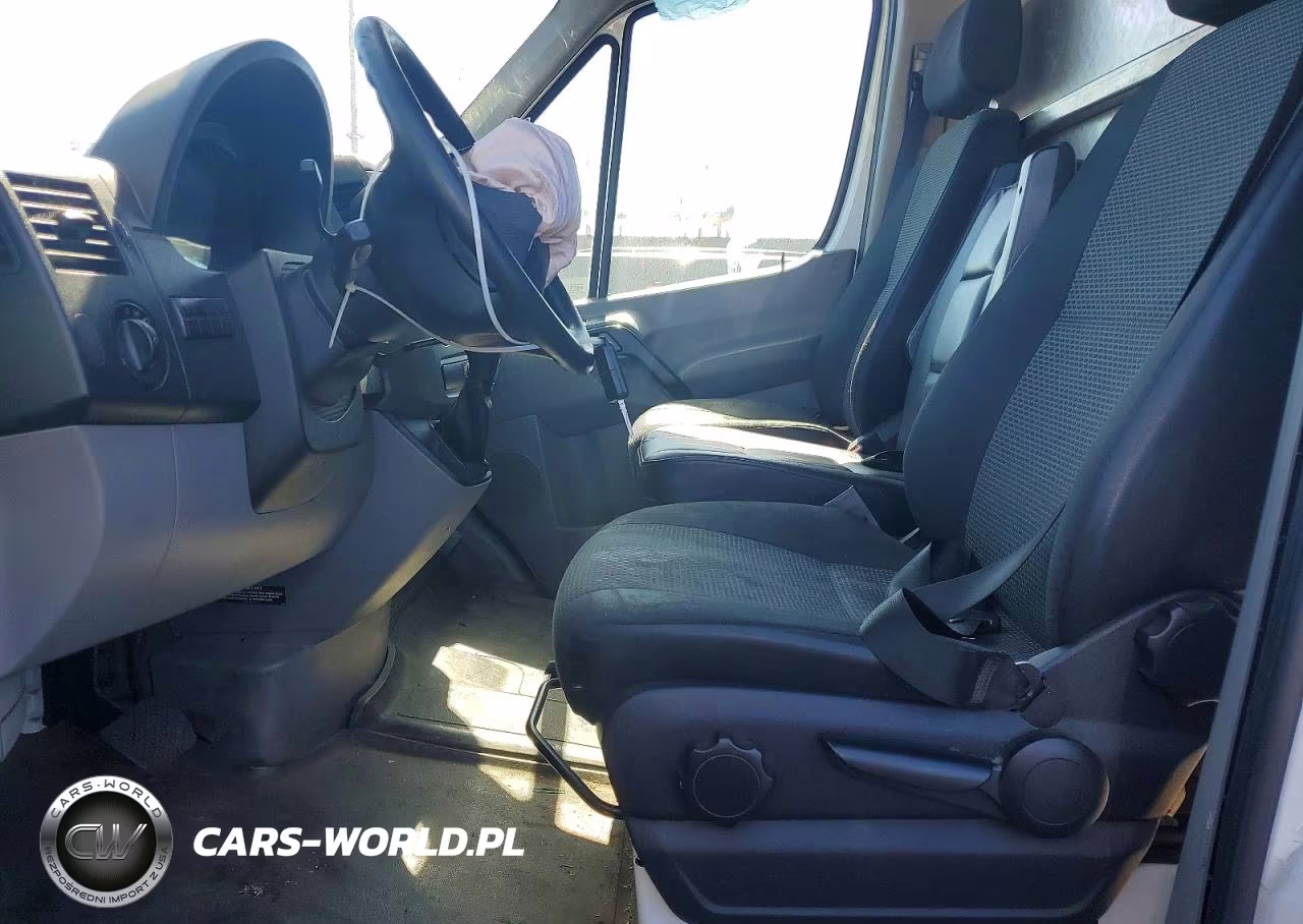 2013 Mercedes-Benz Sprinter 3500 Delivery Van VIN:WD3PF0CC1D5725970 - 7
