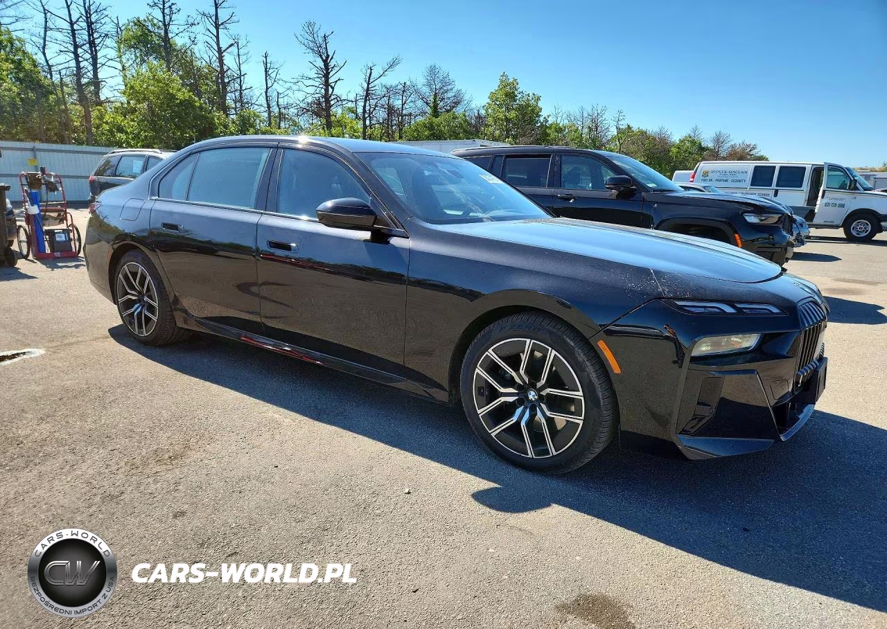 2024 BMW 740 Xi VIN:WBA33EH04RCT04513 - 4